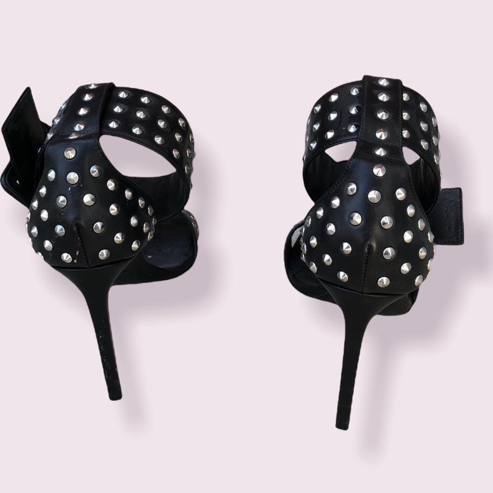 Saint Laurent black leather studded heels - Picture 4 of 5